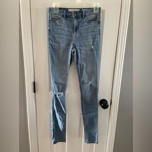Hollister High Rise Super Skinny Jeans